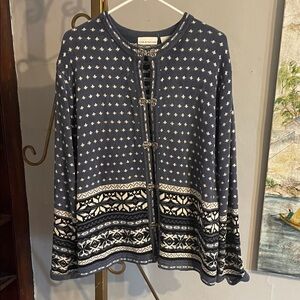 Croft & Barrow Navy and White Knit Cardigan